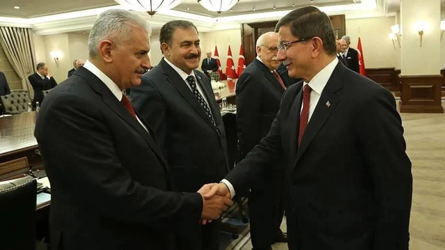 Davutoğlu'nun avukatından Selvi'ye yanıt, iki dosya farklı konuşmalara ait