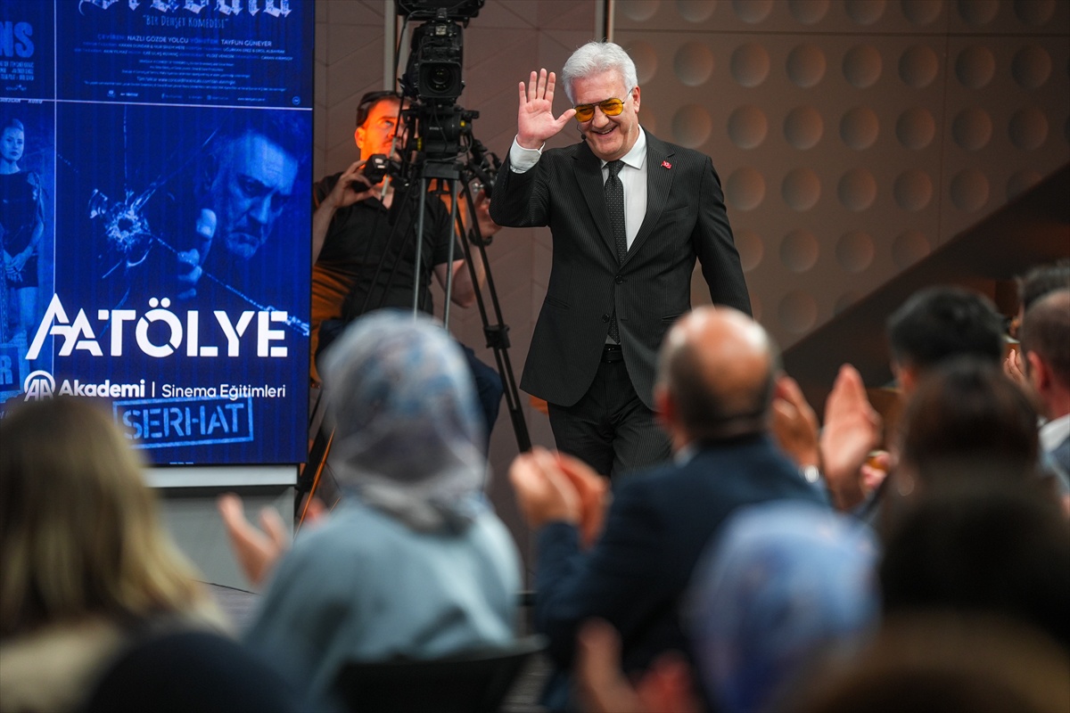 Devlet Tiyatroları Genel Müdürü Tamer Karadağlı, AA\'nın Sinema Atölyesi\'nde sektörü anlattı