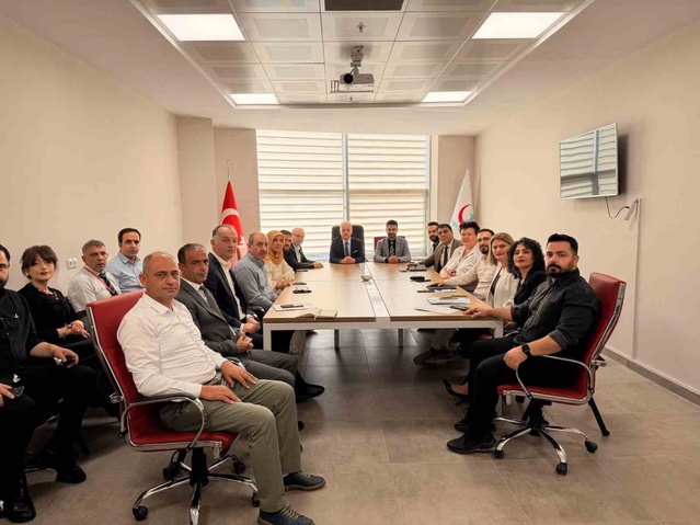 Erzincan'da hastanede sağlık hizmetlerine yerinde standart denetimi yapıldı