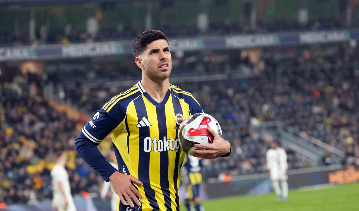Fenerbahçe, sakatlığı geçen Asensio\'nun Eyüpspor maç kadrosunda olduğunu duyurdu