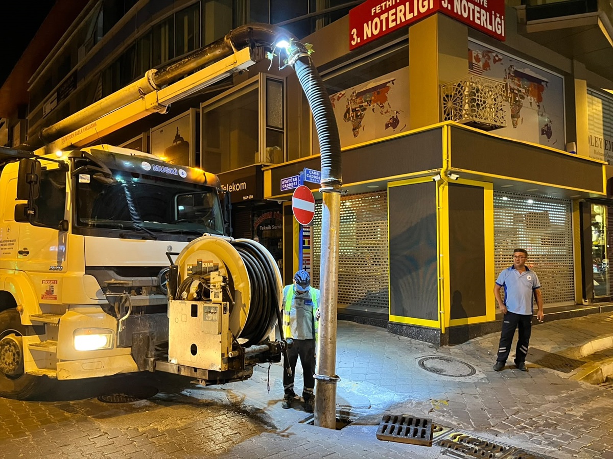 Fethiye\'de yarın kuvvetli sağanak bekleniyor, belediye ve MUSKİ sahada önlem aldı