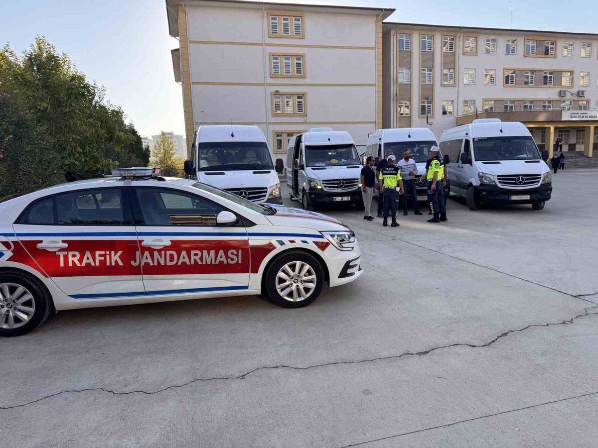 Gaziantep\'te 540 okul çevresinde bin 482 personelle güvenlik tedbiri alındı
