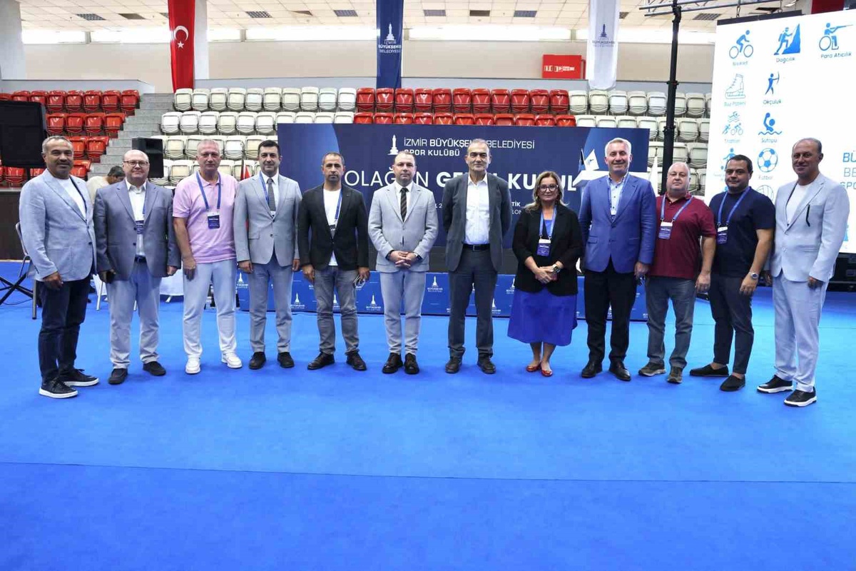 İzmir Büyükşehir Belediyesi Spor Kulübü\'nde Berkhan Alptekin yeniden başkan seçildi