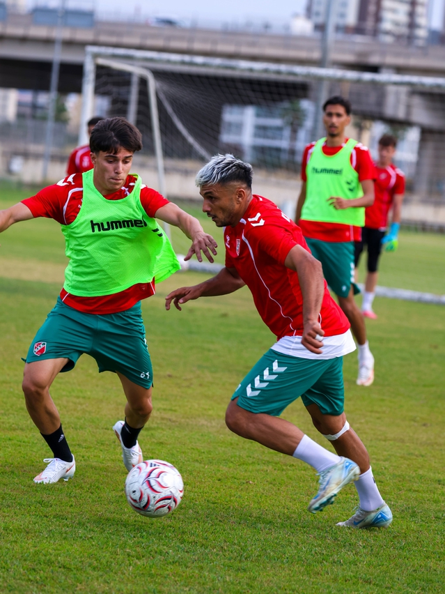 Karşıyaka, Bursa Yıldırımspor deplasmanında ilk galibiyetini arıyor