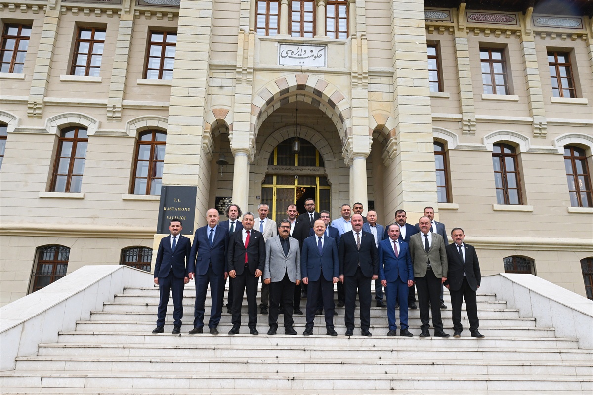 Kastamonu Valisi Dallı, Ahilik Haftası\'nda esnaf ve sanatkarlarla buluştu