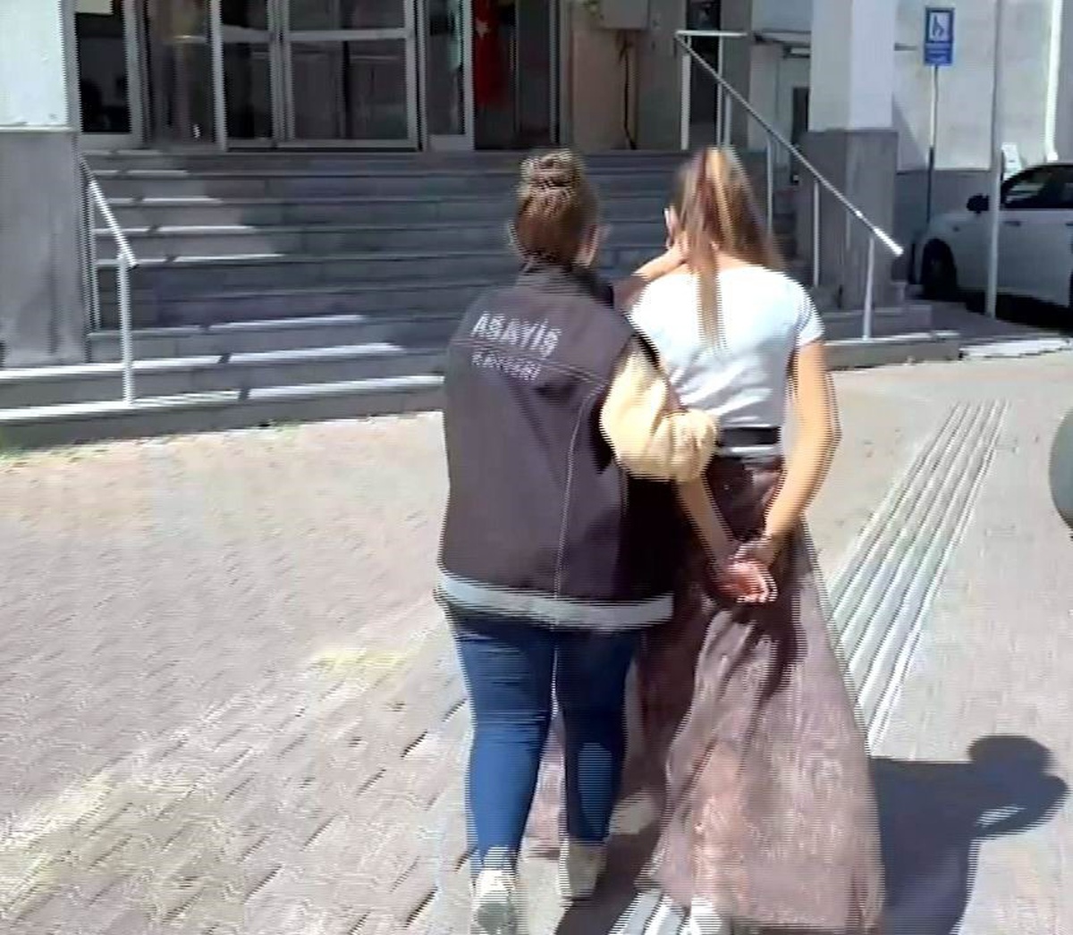 Kayseri\'de 47 yıl 1 ay hapis cezası bulunan kadın yakalandı