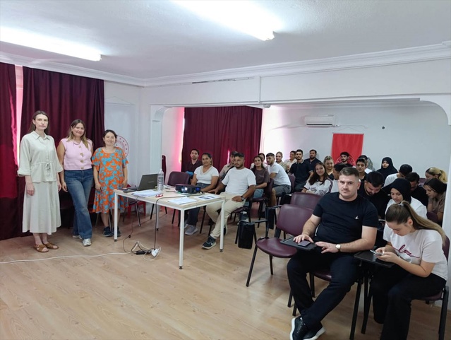 Keşan'da kadınlara şiddetle mücadele, çiftlere evlilik öncesi eğitimi verildi