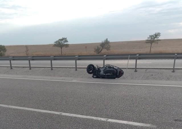 Konya Kulu'da devrilen motosikletin yabancı uyruklu sürücüsü yaralandı