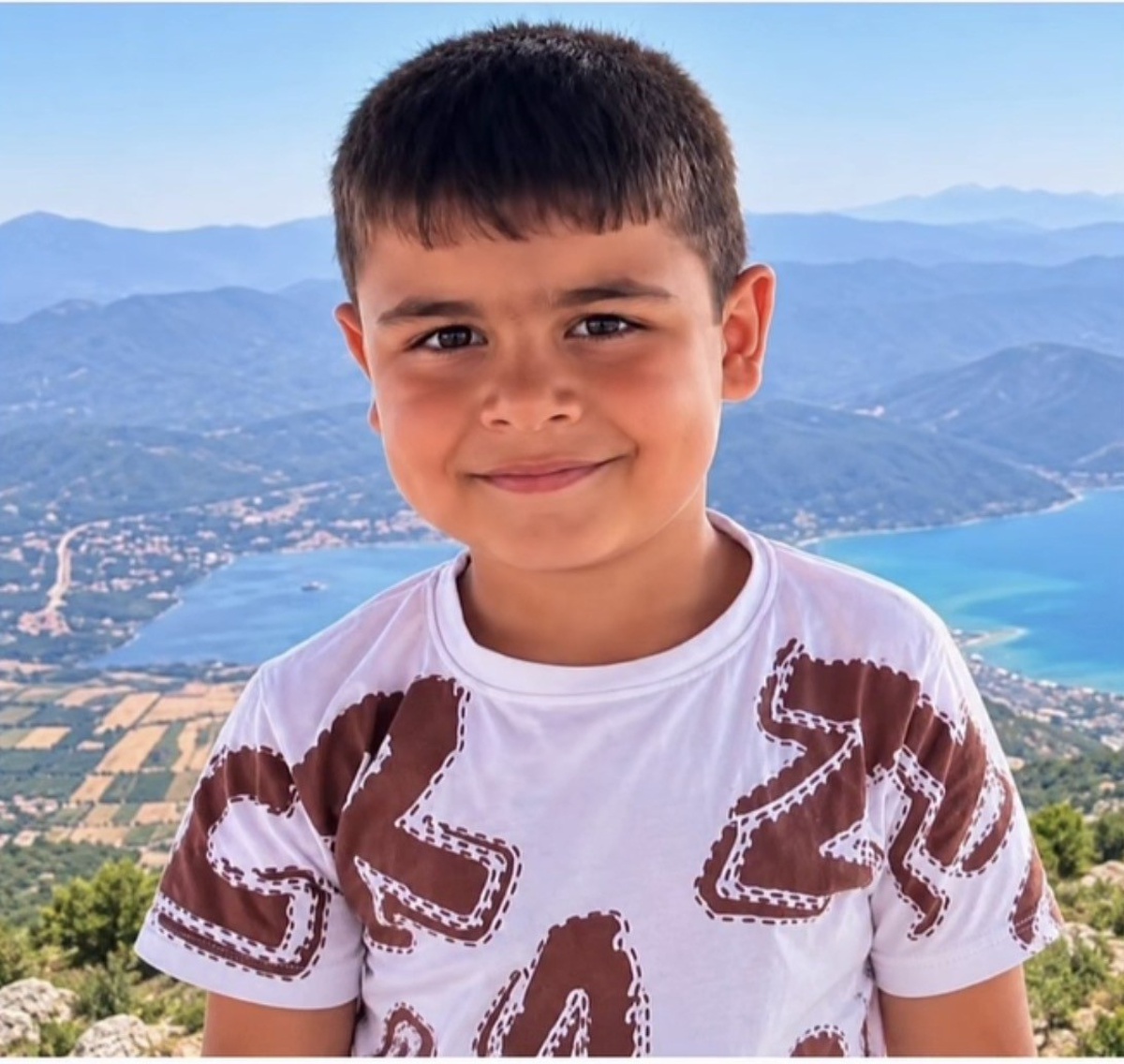 Mardin Artuklu'da boğazına oyuncak kaçan 5 yaşındaki çocuk öldü