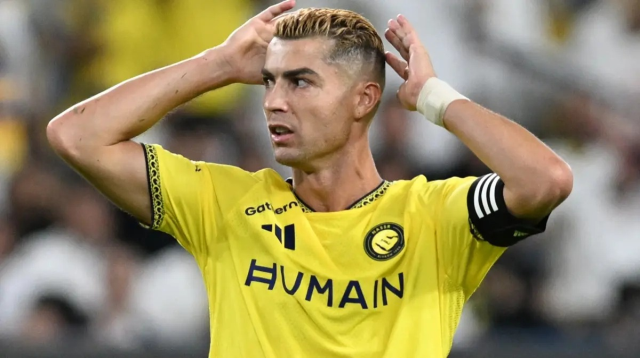 Ronaldo'dan futbol dünyasını sarsacak hamle! Parayı basıp alacak
