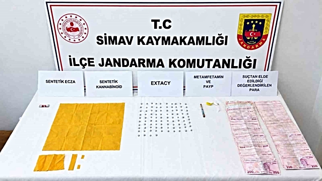 Simav'da uyuşturucu operasyonunda 90 bin 340 TL nakit ele geçirildi
