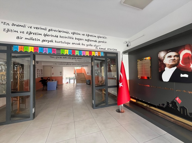 Turhal Atatürk Ortaokulu, LGS birincisi çıkaran okul olarak yeni döneme hazırlandı