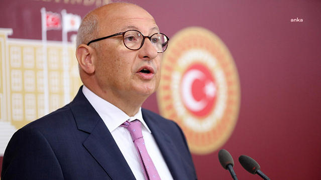 Çakırözer: Muhalif olmak suç sayılıyor
