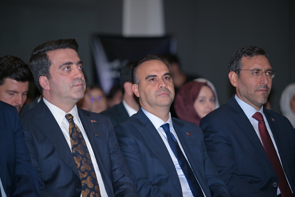 YTB\'de mühendislik öğrencilerine yönelik "Vizyon Söyleşileri" yapıldı