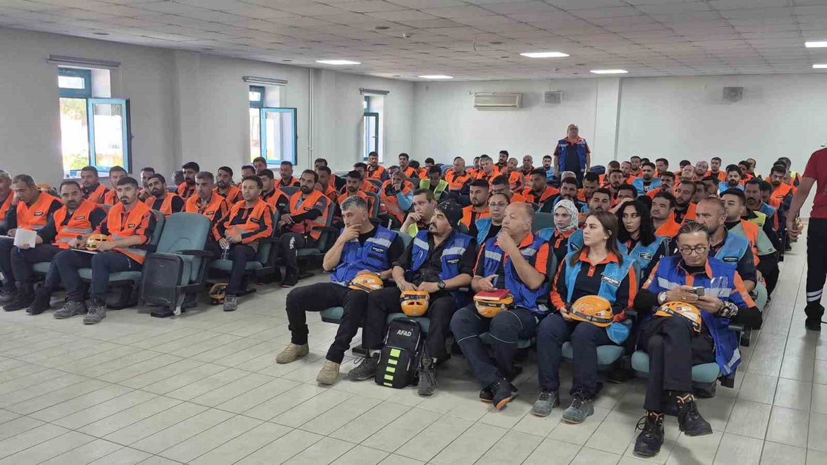 Van AFAD\'ın IRNAP akreditasyon sınavında operasyonlar 19. saatte sürüyor