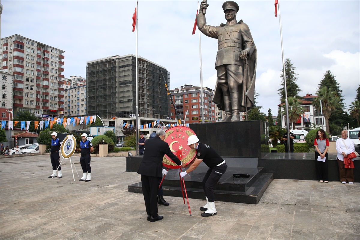 Atatürk\'ün Rize\'ye gelişinin 102. yıl dönümü törenle kutlandı