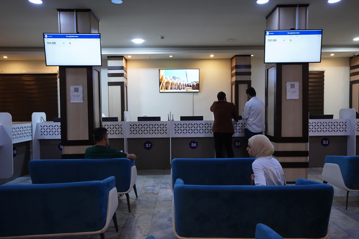 Bağdat\'ta Türkiye Vize Merkezi açıldı, günde 400-500 başvuru alınıyor