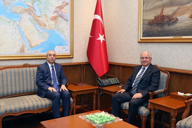 Bakan Güler, FAO Genel Direktör adayı Mehdi Eker'i makamında ağırladı