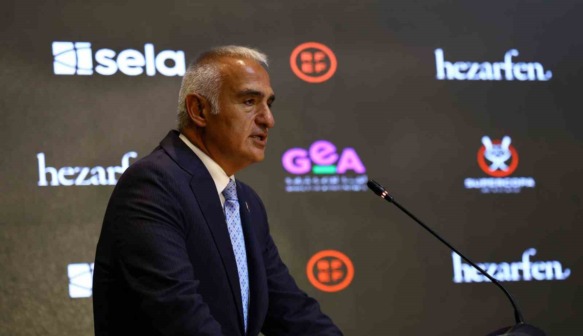 İspanya Süper Kupası 2027\'de İstanbul\'da, Real Madrid ve Barcelona geliyor