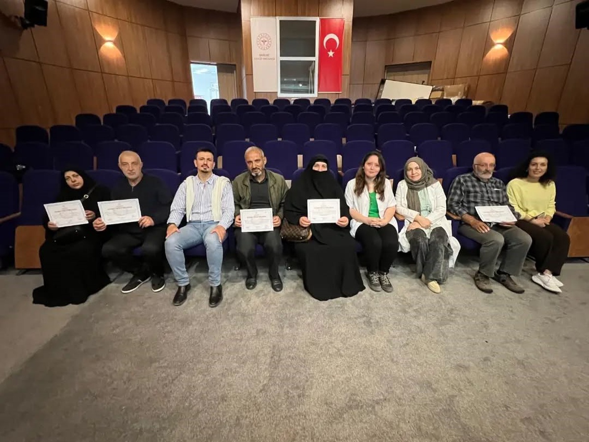 Bayburt Devlet Hastanesinde diyabet okulu eğitimini tamamlayanlara diploma verildi