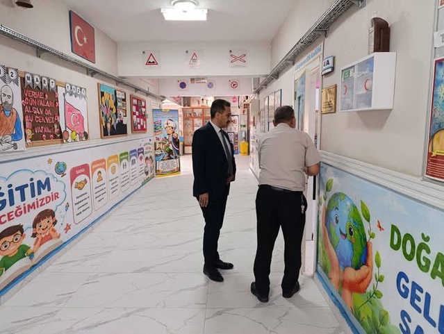 Bolvadin İlçe Milli Eğitim Müdürü Keleş her gün okulları denetliyor