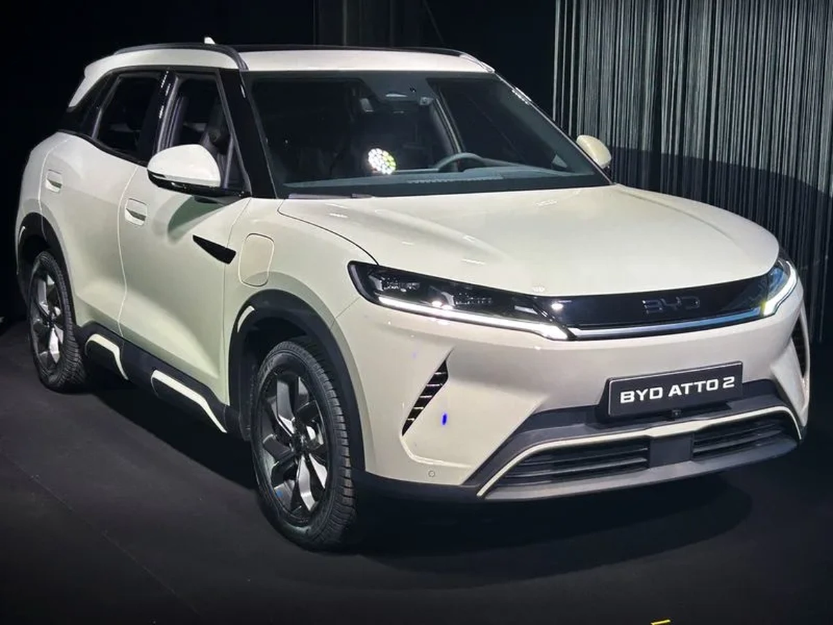BYD, Avrupa\'da mevcut fabrikaları satın alıp yenilemek istiyor