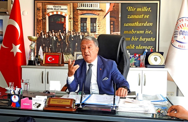 Çeşme esnafı kısa sezonda artan giderlerle ayakta kalmaya çalışıyor