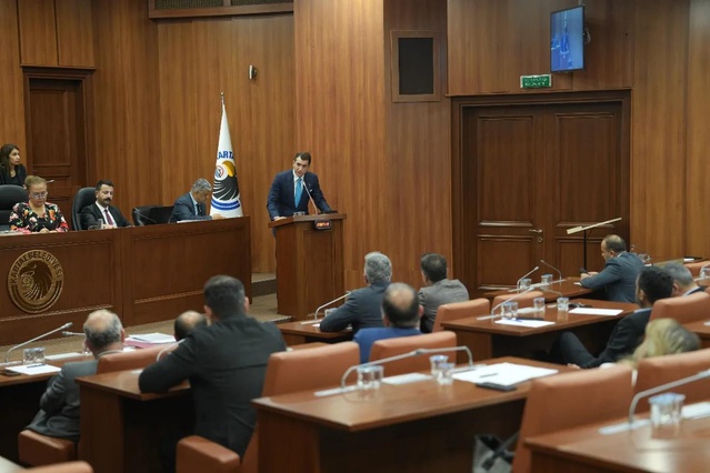 CHP’li İBB Meclis Üyesi Ekrem Eray Arda istifa etti: Yoluna bağımsız devam edecek