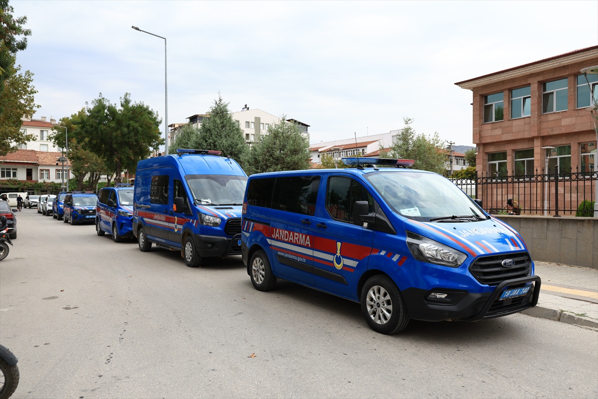 Çorum Osmancık\'ta yasa dışı bahis operasyonunda 8 şüpheli tutuklandı