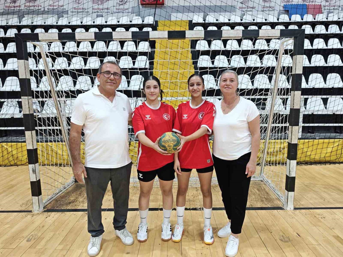 Elazığ\'dan U15 Hentbol Milli Takım Kampı\'na 2 sporcu ve 1 antrenör davet edildi