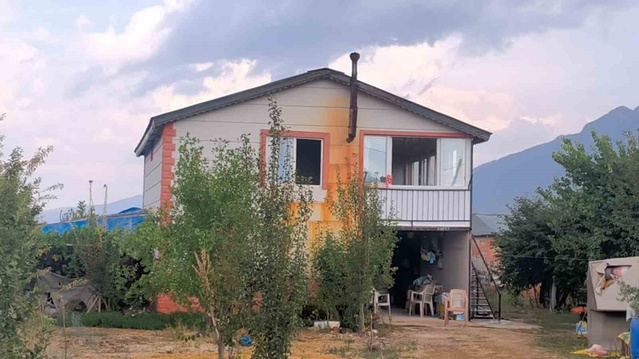 Antalya Korkuteli'de eşi ve kayınpederini öldüren şüpheli jandarmadan kaçamadı