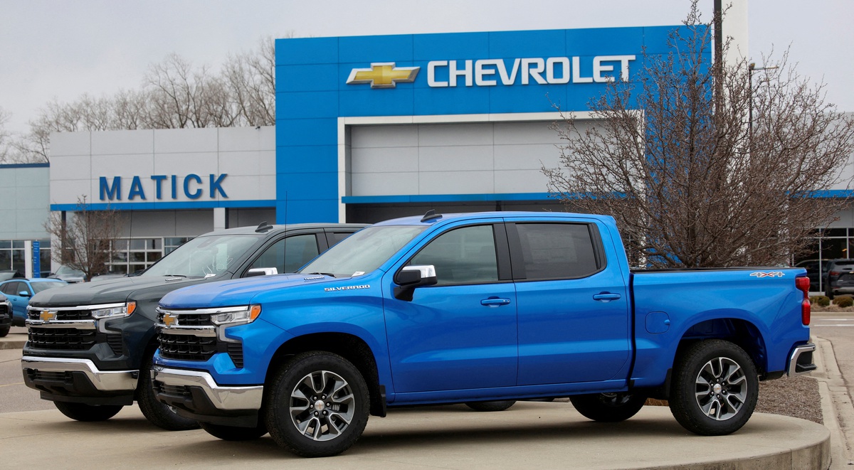 GM yeni Silverado ve Sierra\'da dizel ısrarını sürdürüyor