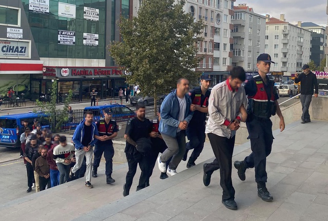 Tekirdağ Çerkezköy merkezli yasa dışı bahis operasyonunda 14 şüpheli gözaltına alındı