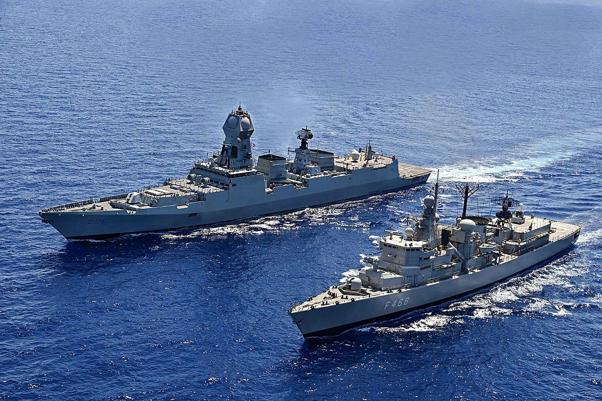 Hindistan, donanma gemilerinin çarpışması nedeniyle Pakistan\'a nota verdi