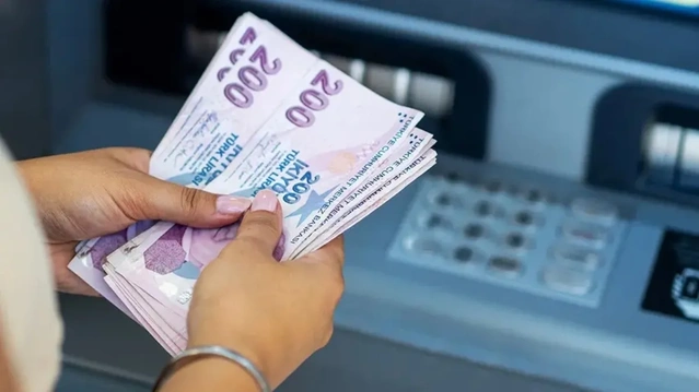İstihdamını koruyan tekstil ve mobilya işletmelerine aylık 3.500 TL destek başvuruları başladı