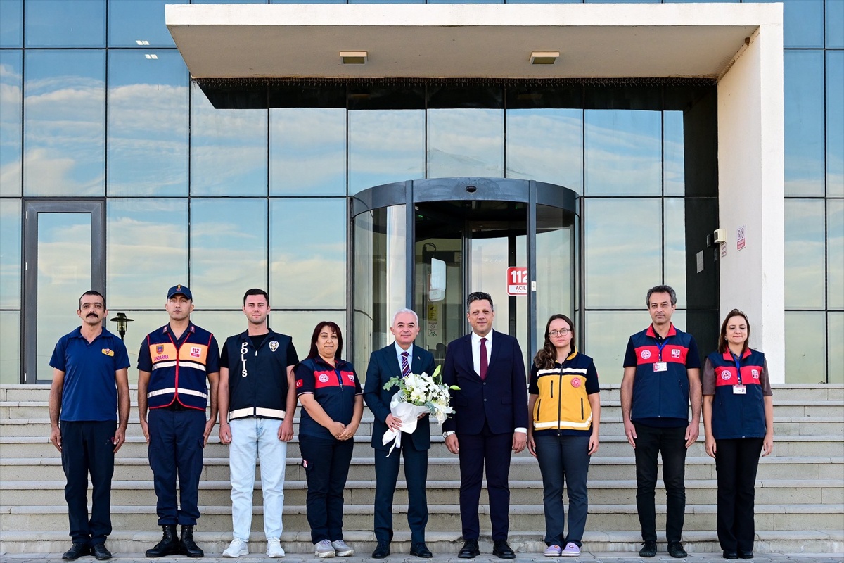 Kırklareli Valisi Turan\'dan 112 Acil Çağrı Merkezi\'ne hayırlı olsun ziyareti