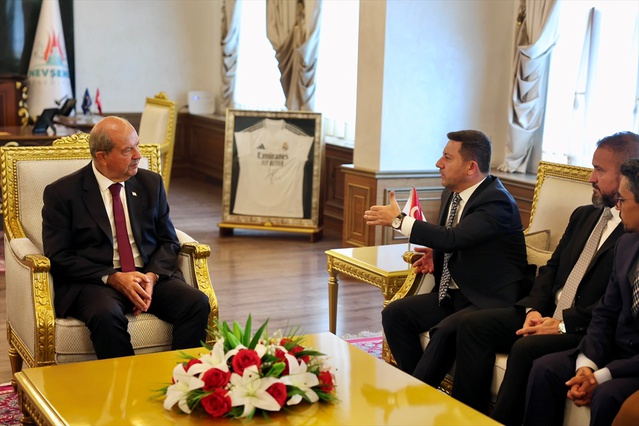 KKTC Cumhurbaşkanı Tatar, Nevşehir Belediyesini ziyaret etti