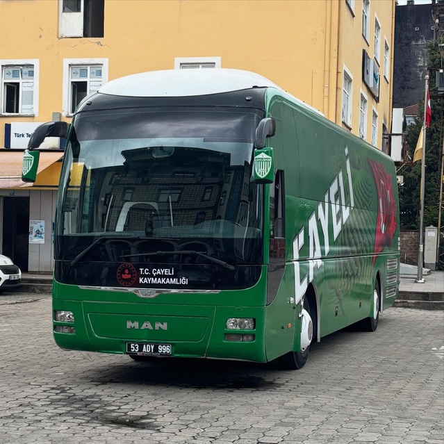 Çayelispor'un Erzurum yolculuğu Ovit Tüneli'nde arızayla kaldı