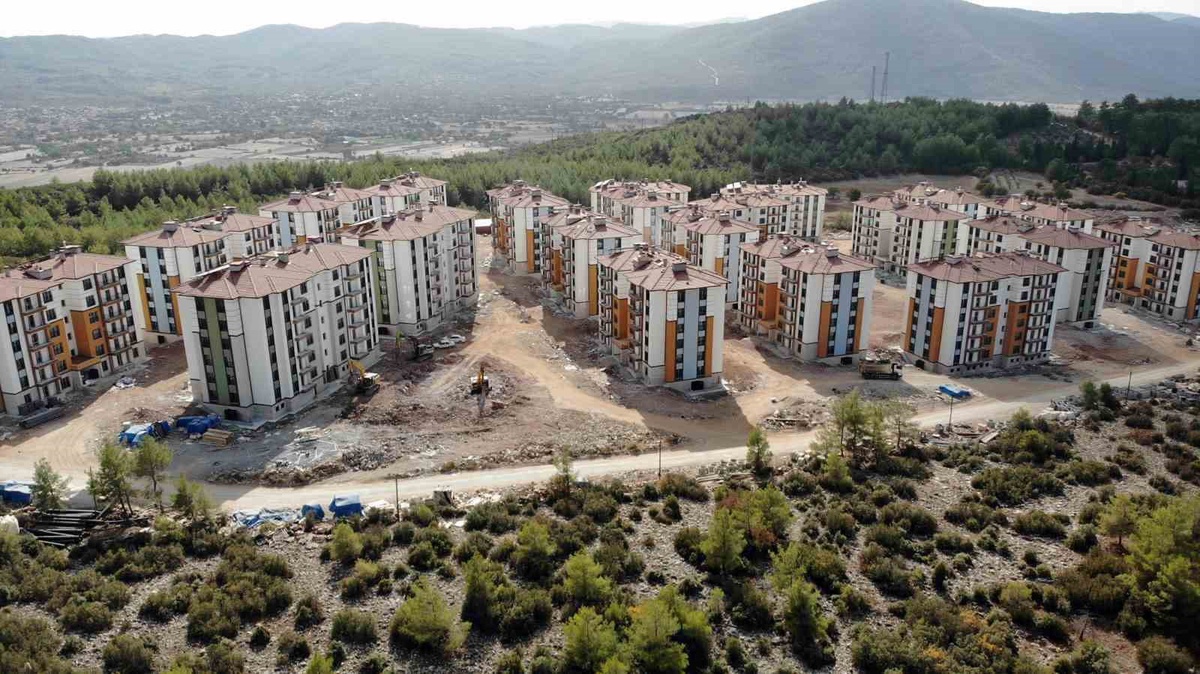 Muğla\'da Ağustos\'ta 1720 konut satıldı, yabancılara 32 konut