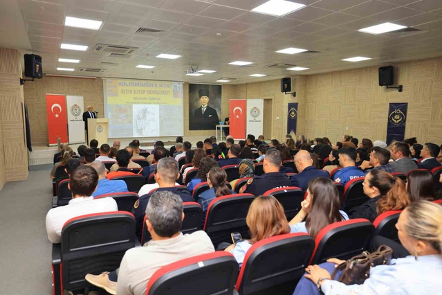 Muğla'da kitap okuma alışkanlığı semineri, Turan 50 yıllık birikimini paylaştı