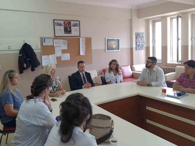 Muğla İl Milli Eğitim Müdürü Çay, Güzel Sanatlar Okulunda inceleme yaptı