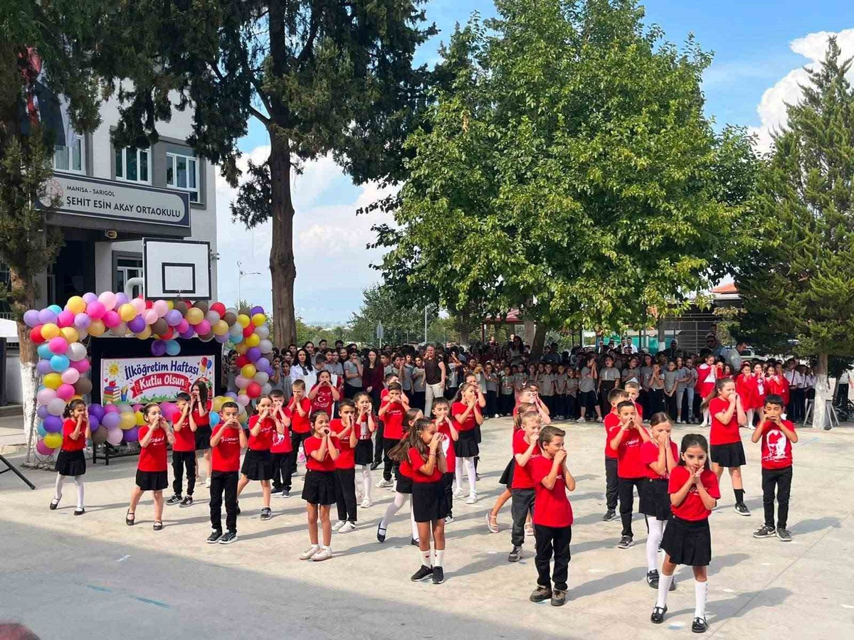 Sarıgöl’de İlköğretim Haftası etkinlikleri