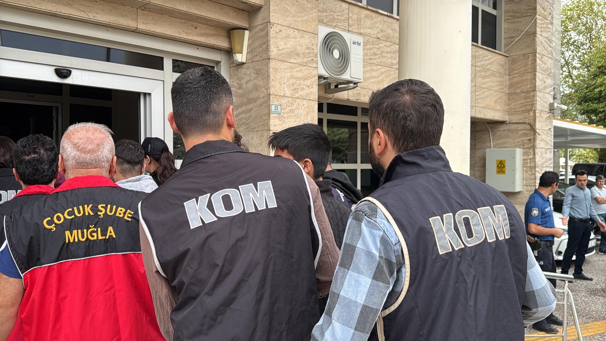 Muğla\'da \'Sokaklar Güvende\' operasyonunda 27 şüpheli adliyeye sevk edildi