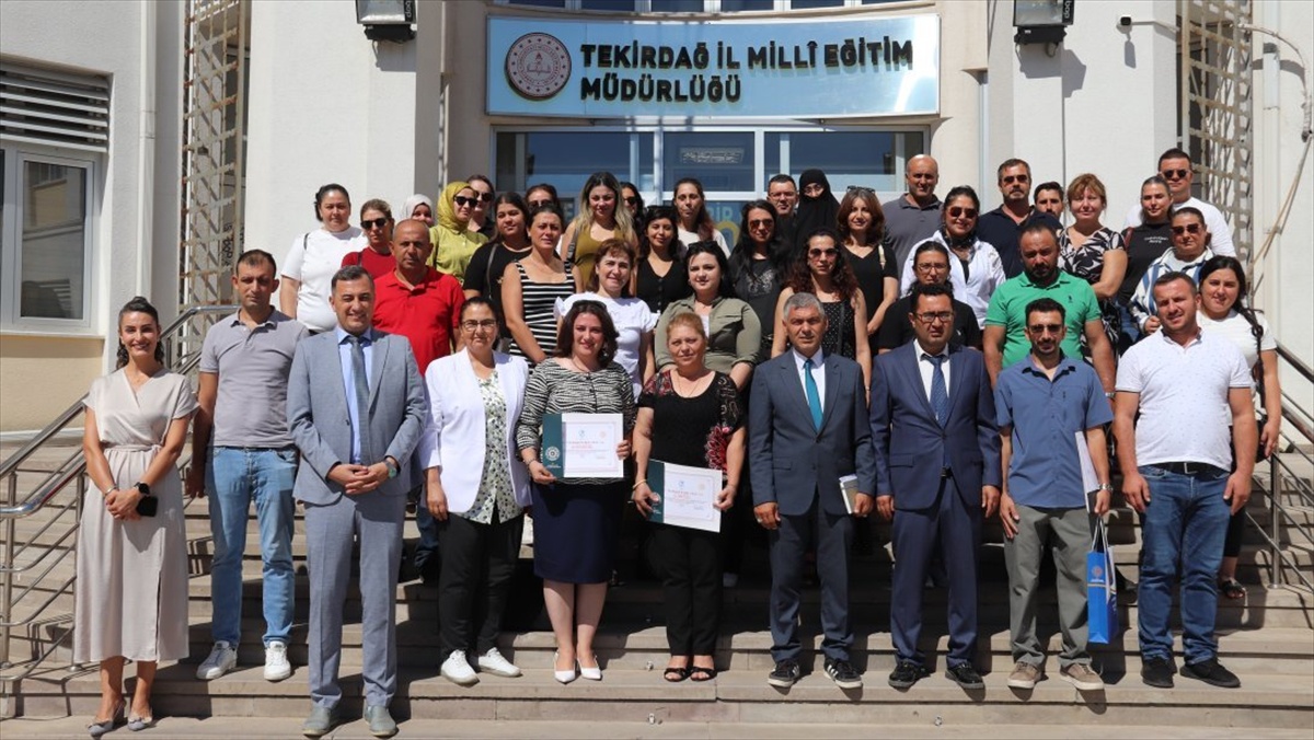 Tekirdağ\'da velilere seminer verildi