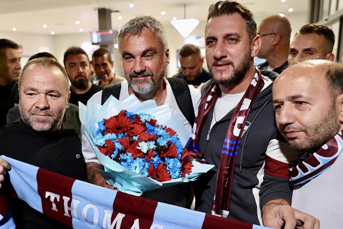 Thomas Reis resmen Trabzonspor\'da! İşte maaşı