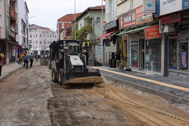 Vezirköprü'de Prestij Cadde Projesi'nde çalışmalar sürüyor