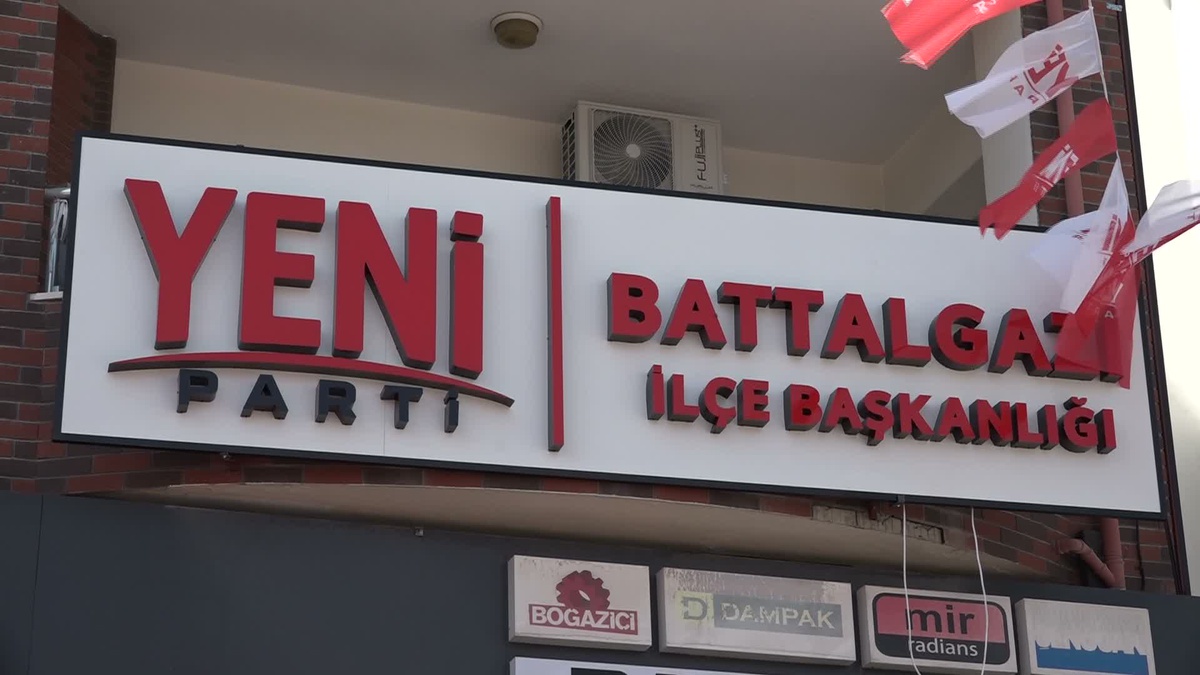 YENİ Parti Battalgazi İlçe Başkanlığı Malatya'da törenle açıldı