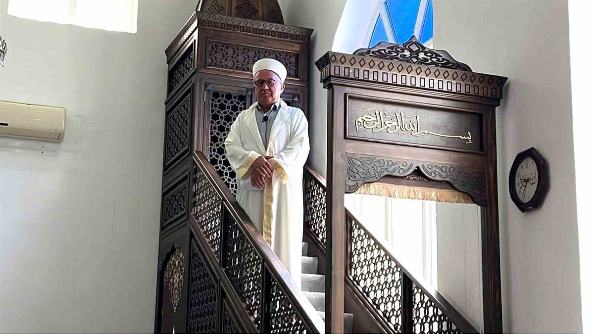 Sinop\'ta 44 yıllık imam Kamil Binal, Yeşil Camii\'nde son cuma hutbesini okudu