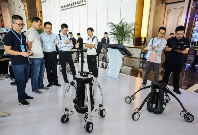 Hangzhou'da 9. Robotop Zirvesi açıldı, beş sergi alanı var