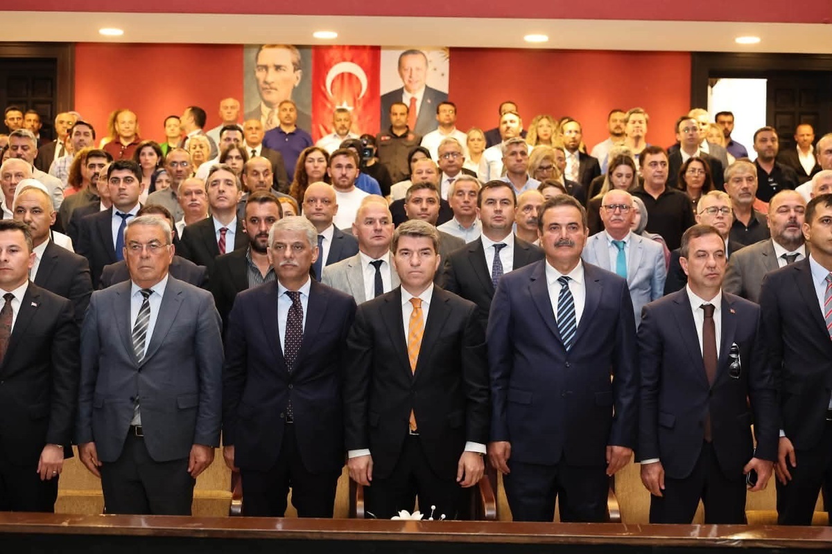 Alpaslan Amasya\'da Türkiye\'nin 64 milyon turistle 4. ülke olduğunu söyledi